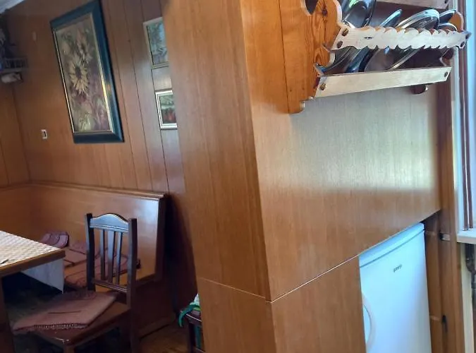 Ales منزل ريفي Gornja Bistrica